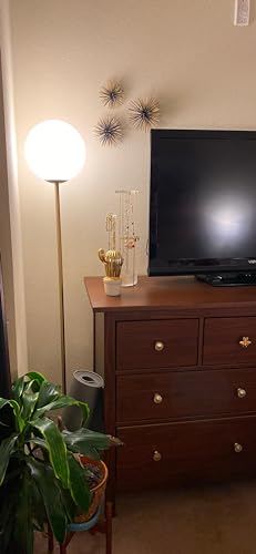 LED Floor lamp, Modern Lamp for Living Rooms & Offices, Great Living Room Décor, Tall Lamp with Frosted Glass Globe, Mid Century Standing Lamp for Bedroom Reading - Brass/Gold