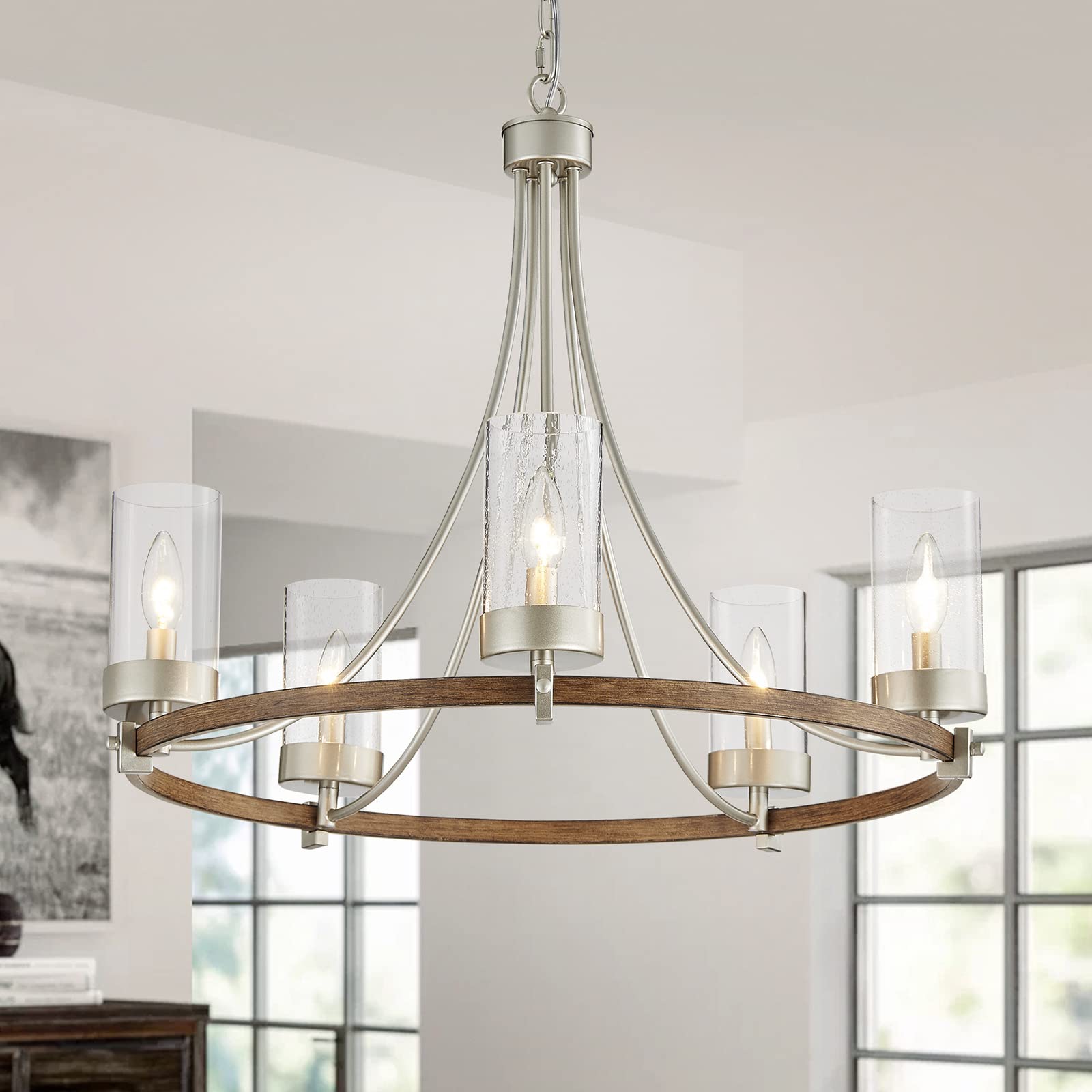 5-Light Wagon Wheel Chandelier Rustic Farmhouse Industrial Round Pendant Light Fixture with Clear Seeded Glass Shades for Dining Room Kitchen Island, H 20.5" x W 26.2", E12 Base, Gold