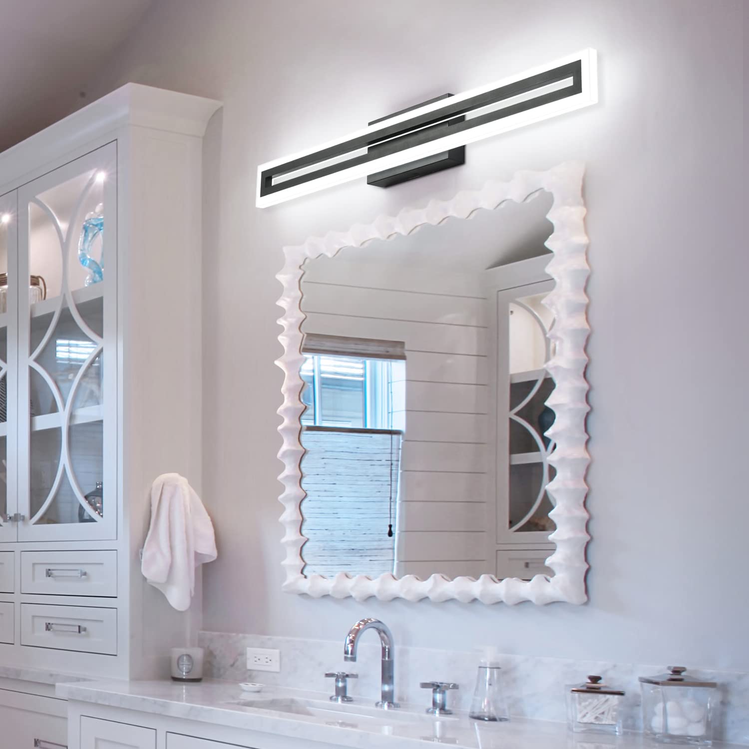 LED Vanity Light Bathroom Vanity Light,31.8 Inch Bathroom Lights Over Mirror 6000K Brushed Nickle