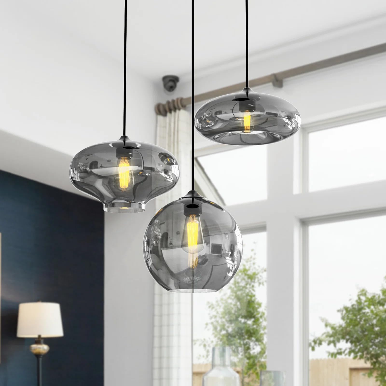 Modern 3 Lights Glass Pendant Light Smoky Gray Glass Globe Cluster Chandelier Lighting Fixtures Black Adjustable Kitchen Island Hanging Pendant Lighting Nordic Multi Lights Pendant Lamp