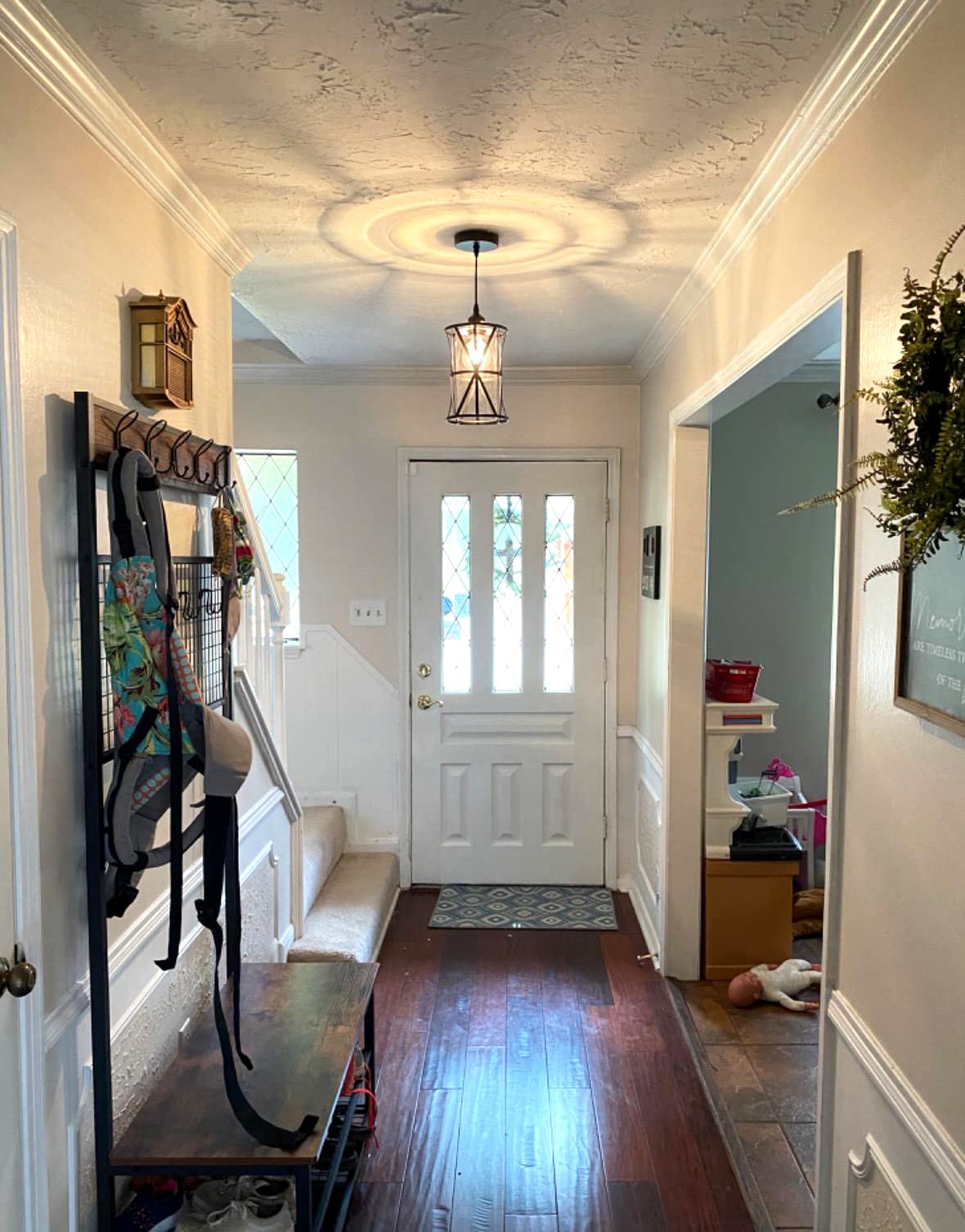 Farmhouse Pendant Light Fixtures, Set of 2 Black Farmhouse Hanging Chandelier Lights with Glass Shade, Mini Industrial Ceiling Lamp for Kitchen Island Dining Room Over Sink Hallway Bedroom