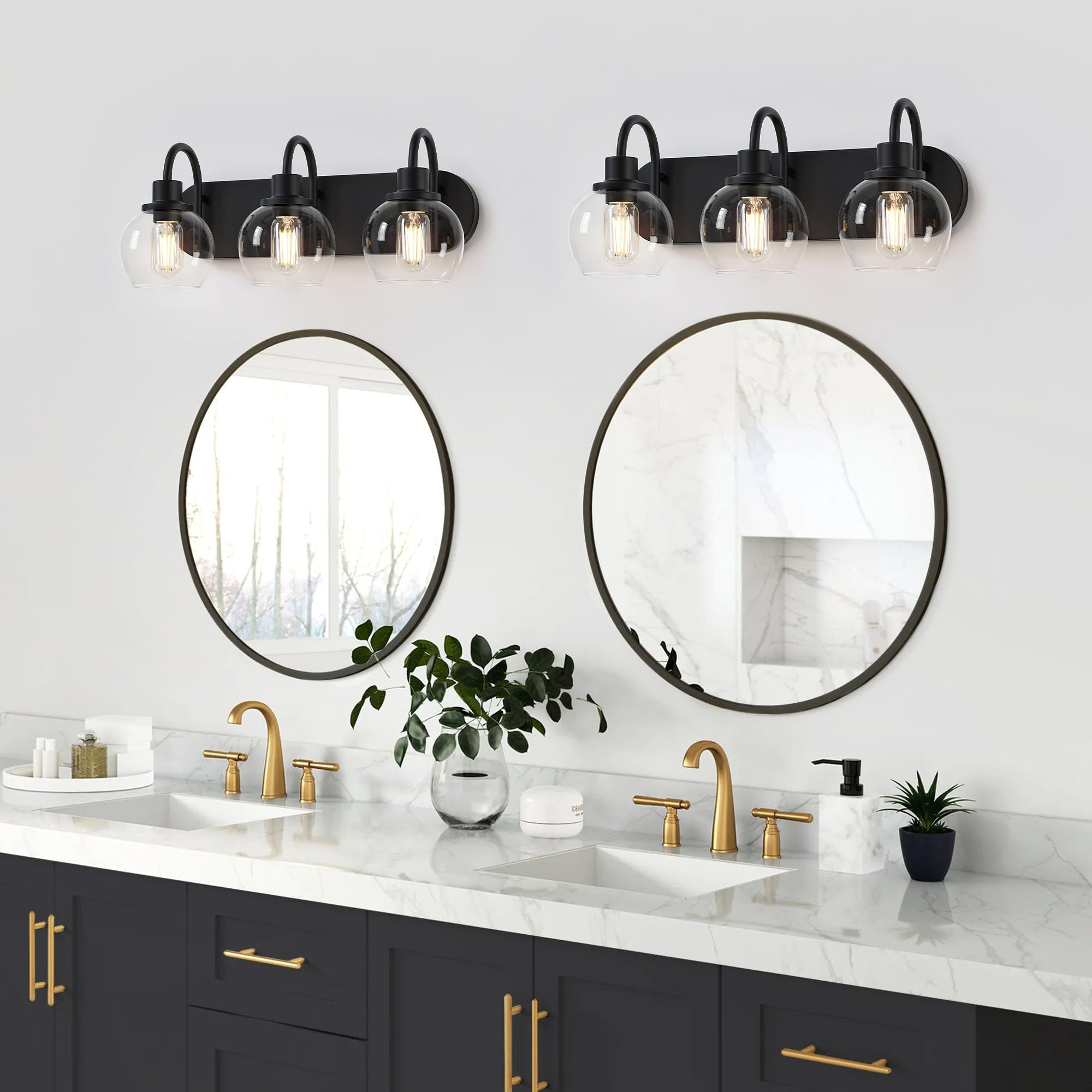 Industrial Bathroom Vanity Light， 4-Light Bathroom Lights Over Mirror with Clear Glass Globe Shade and Metal Base, Matte Black Bathroom Vanity Light Fixture