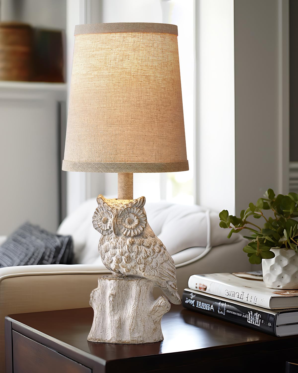 Small Table Lamp for Living Room Farmhouse Bedside Resin Single Lamp with Brown Owl Lamp Shape for Bedroom Retro Rustic Nightstand Lamp