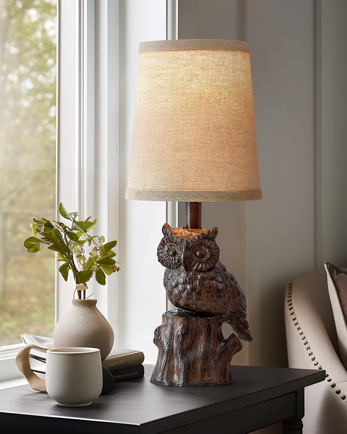 Small Table Lamp for Living Room Farmhouse Bedside Resin Single Lamp with Brown Owl Lamp Shape for Bedroom Retro Rustic Nightstand Lamp