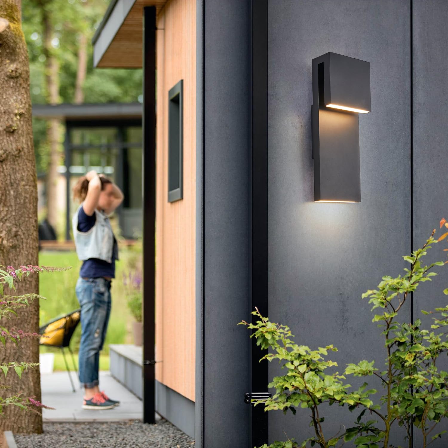 Modern LED Outdoor Wall Sconce 2-Light 17W Integrated LED Outdoor Wall Mount,Anti Rust Textured Black Suit for Wet Locations and Easily Installed in Any Direction.Bulb Included.