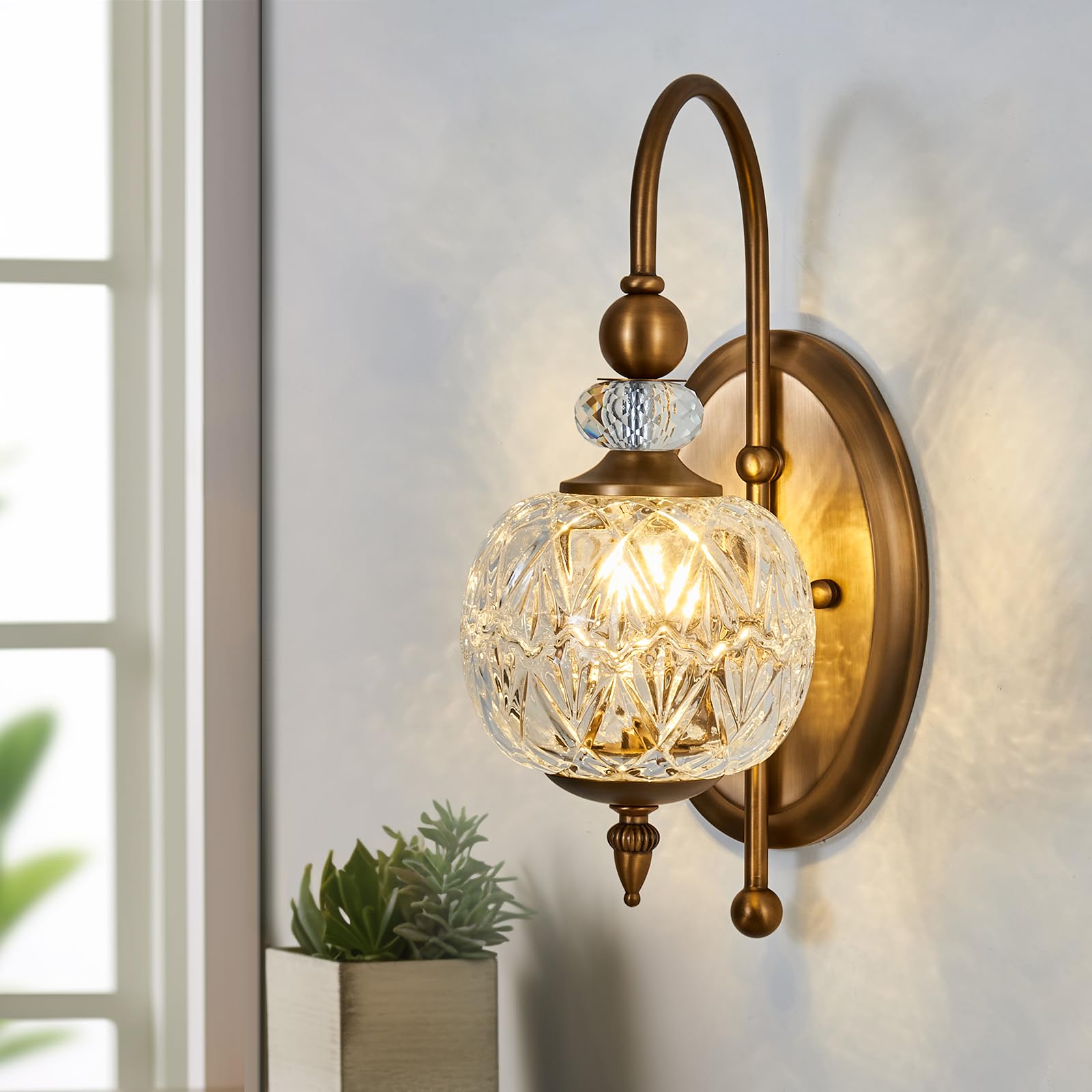 Vintage Gold Wall Sconce with Glass Globe Shade Mid Century Brushed Brass G9 Bulb Vanity Light Indoor Wall Light for Bathroom Farmhouse Bedroom Living Room Hallway