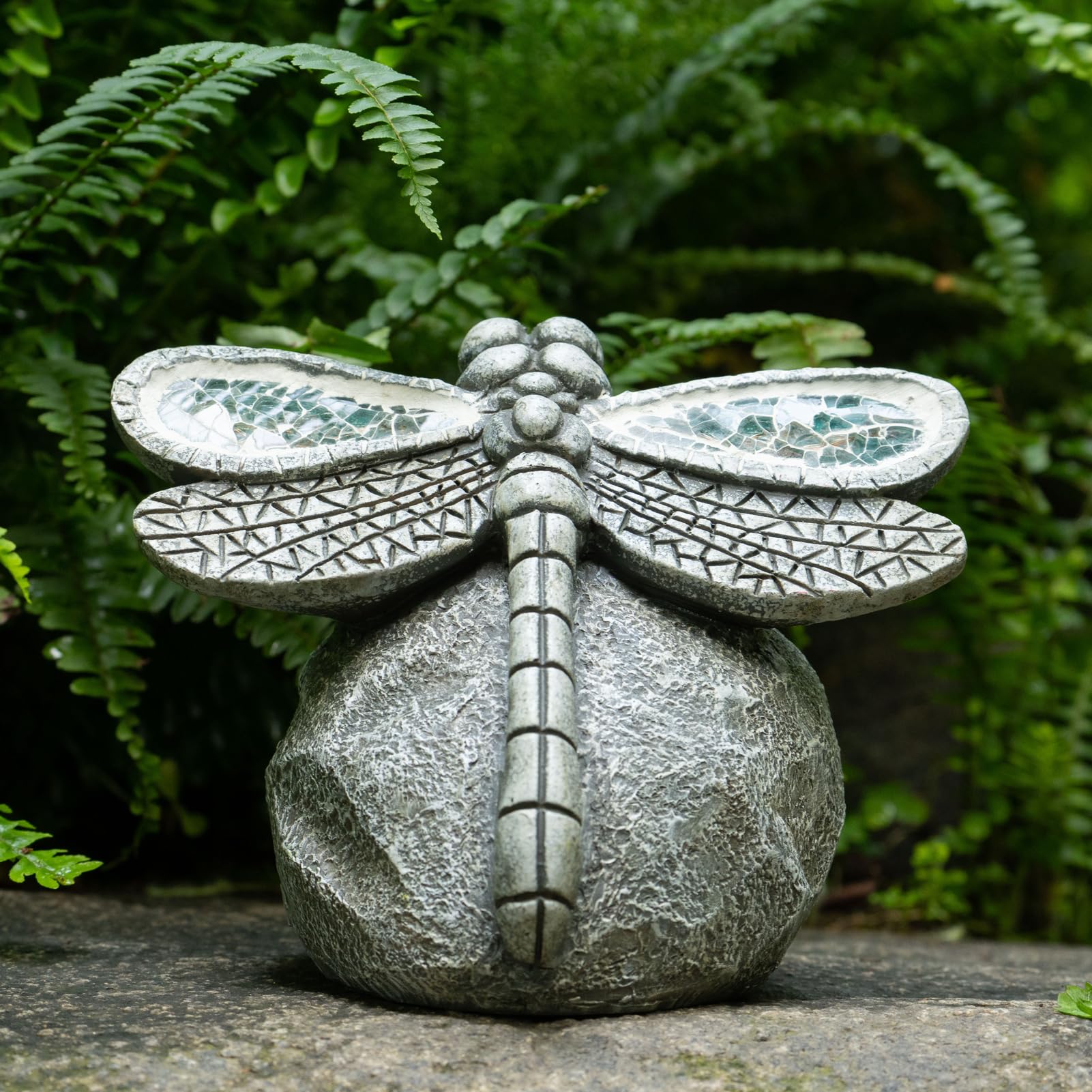 Garden Statue Dragonfly,Solar Dragonfly Decor for Outdoor,Resin Dragonfly Figurine with Solar Light for Patio,Balcony,Yard,Lawn Ornament,Perfect Garden Gift