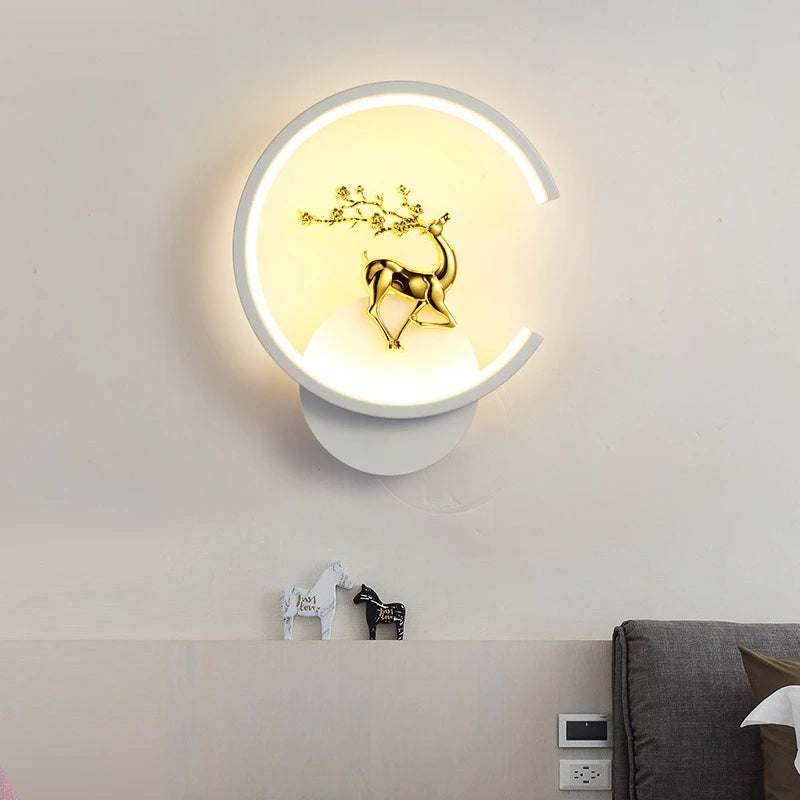 Modern Minimalist Circular Metal high Transparency Wall Lamp LED Energy-saving Bedside Lamp Personalized Indoor Decoration Light