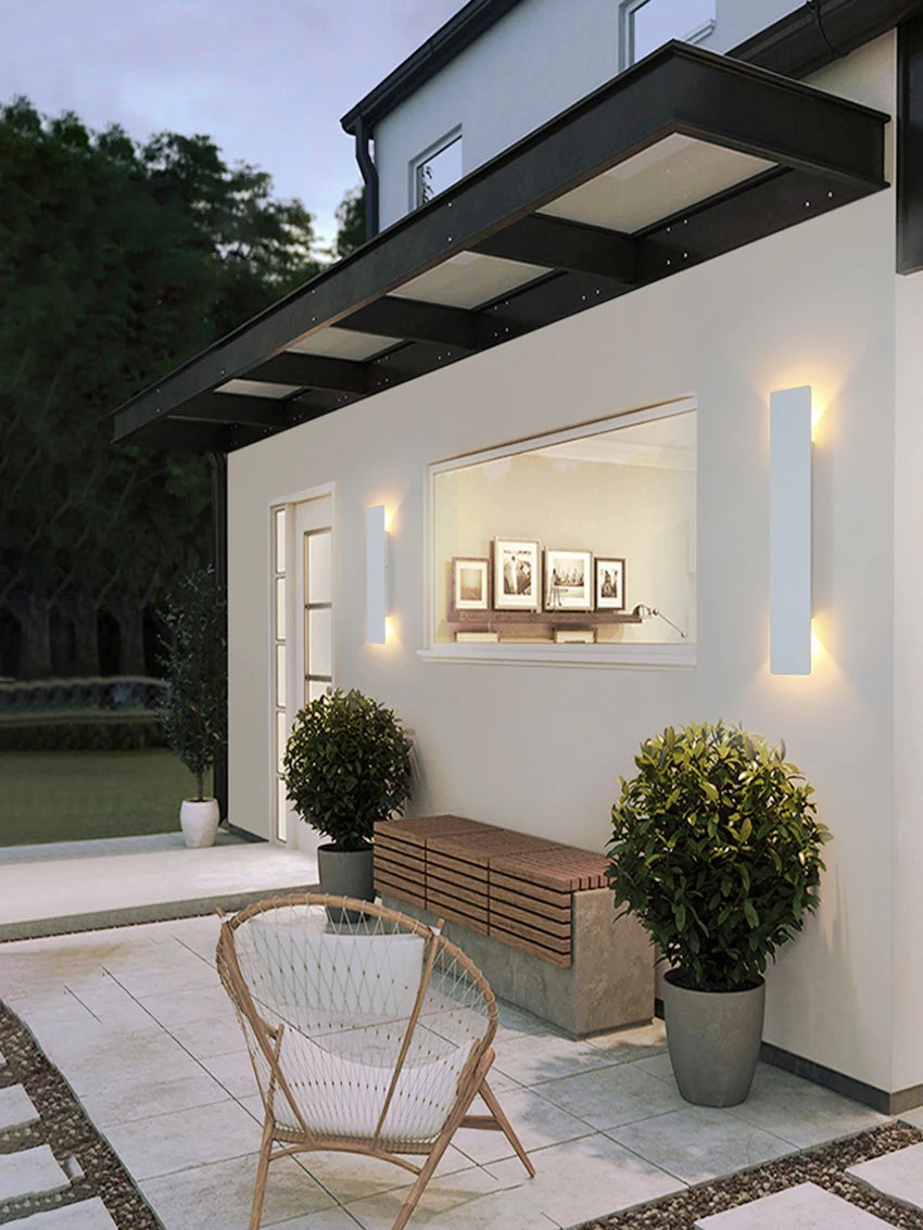 Modern Led Waterproof Outdoor Up Down Wall Lamp IP65 Aluminum 18w LED Wall Light Indoor Decorated Wall Sconce