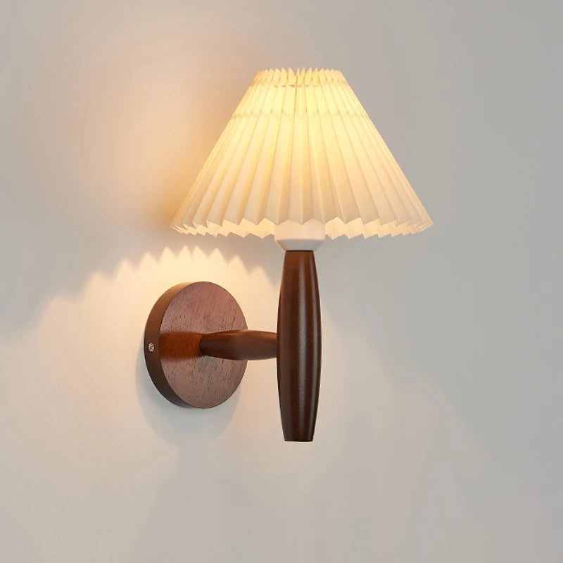 Nordic Pleated Wall Lamp Vintage Solid Wood Led Wall Lights for Home Art Decor Bedroom Bedside Wall Sconce Bathroom Mirror Light