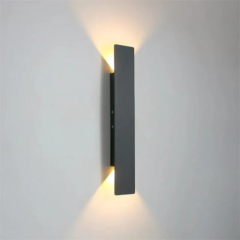 Modern Led Waterproof Outdoor Up Down Wall Lamp IP65 Aluminum 18w LED Wall Light Indoor Decorated Wall Sconce