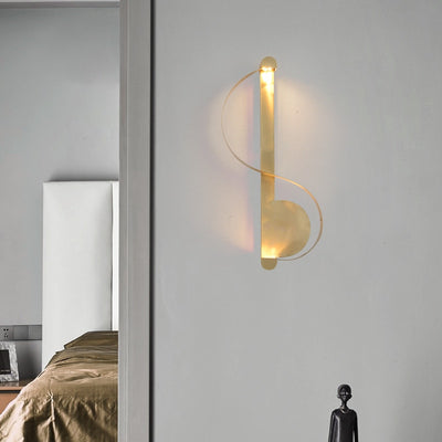 Hayes Wall Light | Gold Bedside Modern Light Fixture Sconce
